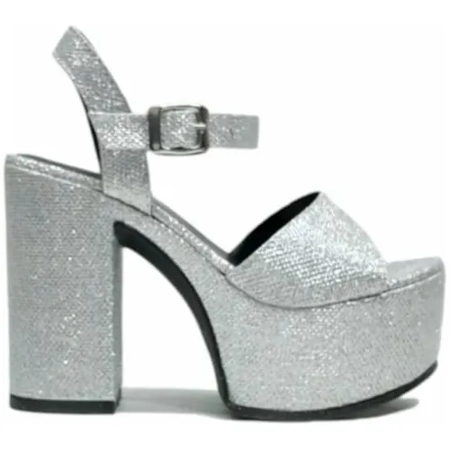 Zapatos de mujer plateados con plataforma new arrivals