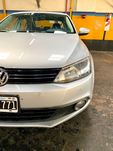 Volkswagen Vento 2.5 Luxury 170cv