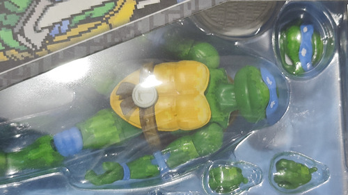 Leonardo Arcade Game Bst Axn Figura De Accion Juguete