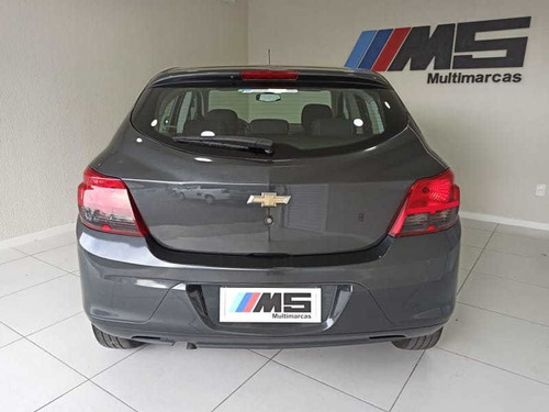 Imagem 7 de 15 de Chevrolet Onix Joy 1.0