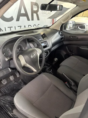 Nissan NP300 2.5 Doble Cabina S Pack Seg Mt