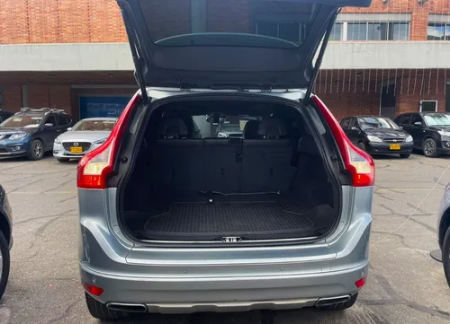 Volvo XC60 2.0 T5 Awd Summum