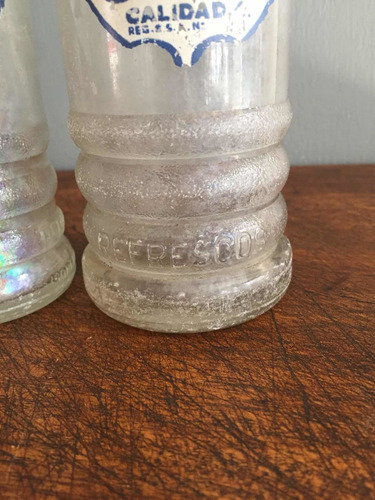 Antiguas Botellas De Refresco Peri - Soda Chica Y Grande !! (Usado)