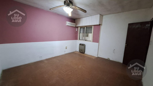 Casa Con Tres Habitaciones