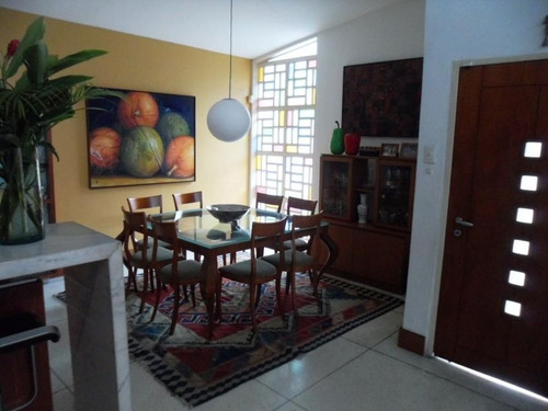 Imagen 5 de 10 de Venta Casa Prados Del Este 21-16700-y Ymanol Elizaldel 0414-3207631