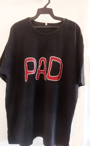 Camiseta Banda Pad (usada) Pop Rock / Hard Rock M. Kleine