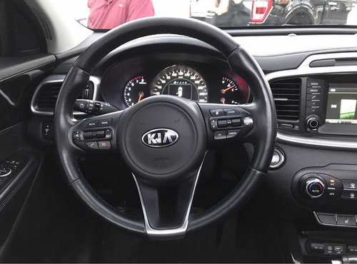 Imagen 4 de 9 de Kia Sorento 2016 3.3l Ex Pack Nav 7 Pas Mt