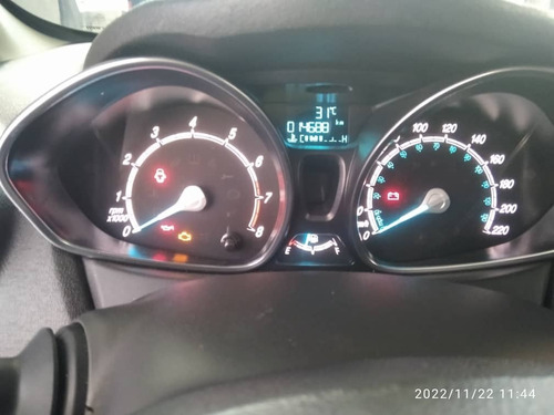 Imagen 8 de 9 de Ford Fiesta Titanium