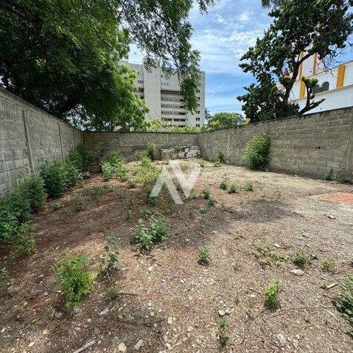 Ref 012 - 698 Grupo Inmobiliaria Vip Te Ofrece En Venta Terreno Macuto- Estado Vargas.