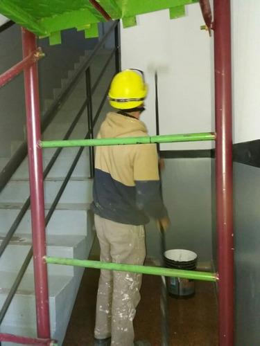 Imagen 4 de 5 de Pintor De Obras Y Albañil