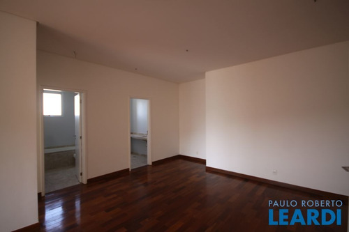 Imagem 13 de 15 de Apartamento - Tamboré - Sp - 503571