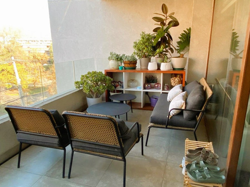 Terraza Y Quincho En Azotea, Estar Fam, Pasos De Portal, N/o