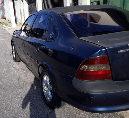 Chevrolet Vectra Gl 2.0 8v 5.000,00