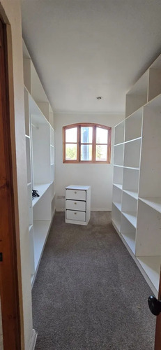 Parcela Con Casa En Arriendo En Isla De Maipo