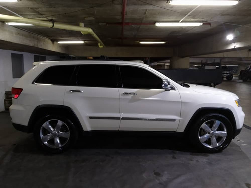Imagen 5 de 16 de Jeep Grand Cherokee