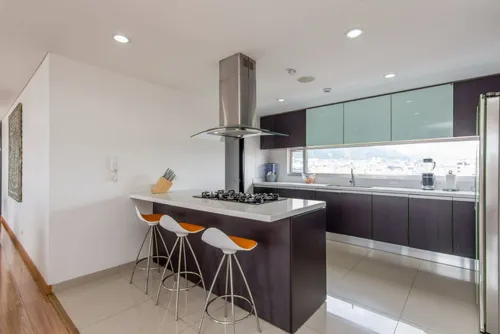 Apartamento En Arriendo En El Chicó. Cod A11006