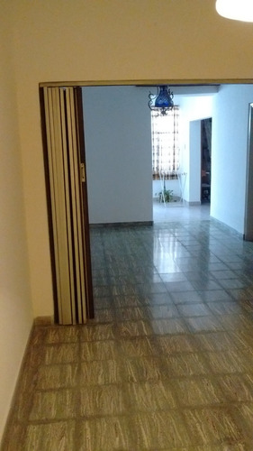 Imagen 10 de 12 de Venta Ph Casa 4 Dormitorios B° Guemes