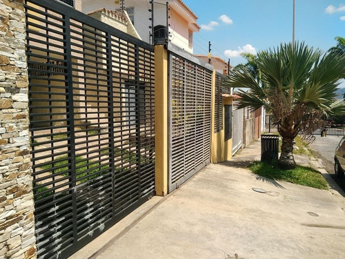 Imagen 18 de 18 de Eloisa Mejia Rentahouse Vende Townhouse En El Parral Valencia 22-9386