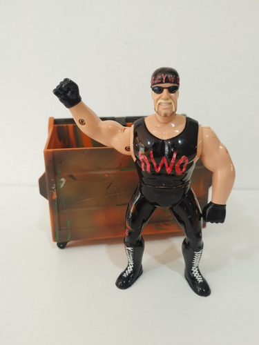 Hulk Hogan Figura Original Del Año (1998) Incluye Basurero.