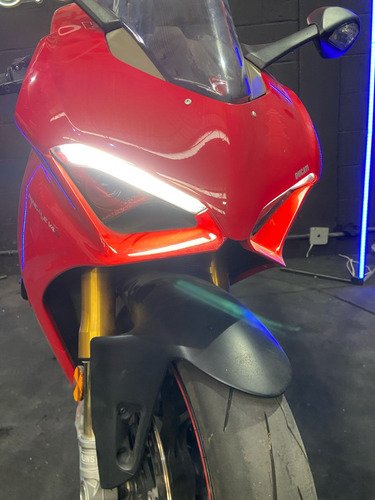 Ducati Panigale V4s