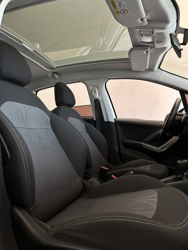 Peugeot 208 1.6 16v Allure Flex Aut. 5p