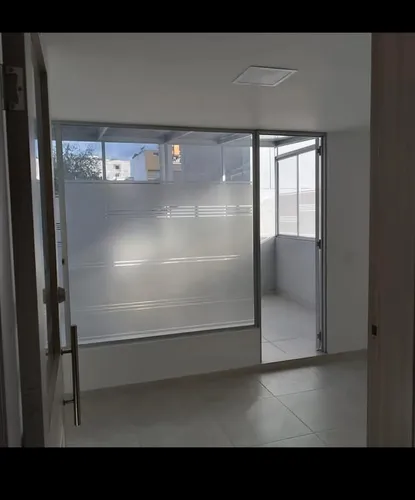 Oficina Con Terraza Barrio Las Cuadras