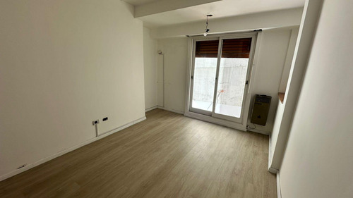 Blanco Encalada 3900, Casa Tipo Duplex, 4 Ambientes C/patio-terraza-parrilla-cochera - Belgrano R
