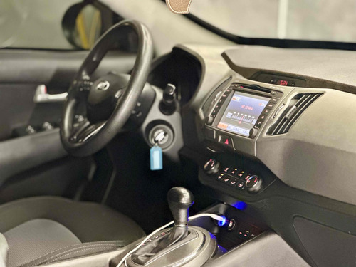 Kia Sportage 2.0 LX 4X2 16V FLEX 4P AUTOMÁTICO