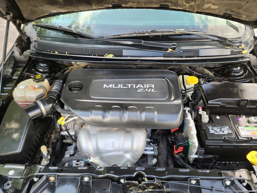 Chrysler 200 2.4 200c L4 At