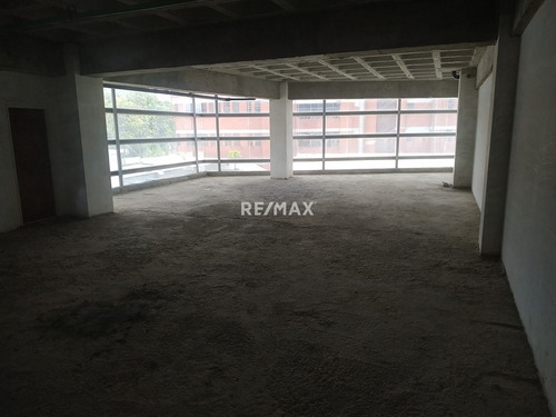 Venta De Oficina En El Edificio Tecnoavila, Boleíta Norte T4 172m2