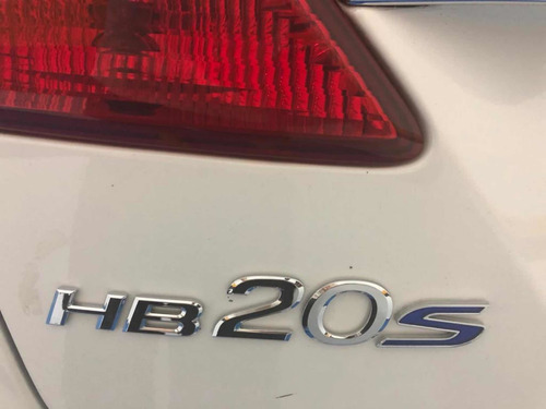 Hyundai Hb20s 2018 1.6 Comfort Plus Flex 4p