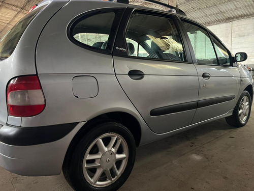 Renault Scenic 2005 Dti
