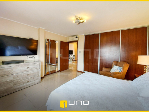 Imagen 8 de 9 de Céntrico, Confortable Y Espacioso Departamento De 3 Dormitorios Bien Distribuido