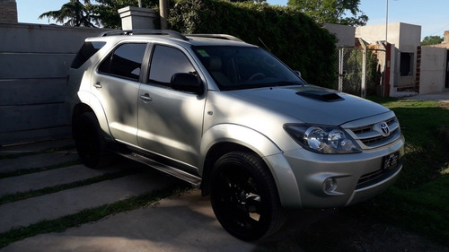 Toyota Sw4 3.0 Srv Cuero 2007
