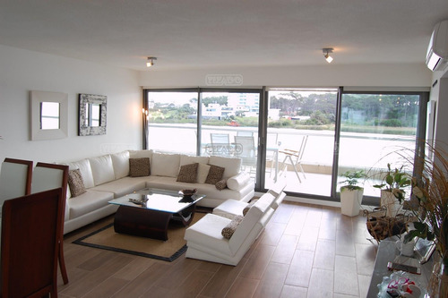 Imagen 6 de 30 de Apartamento 3 Dormitorios Piscina Climatizada Terrazas De La Laguna Departamento En Alquiler Ubicado En Pinares, Punta Del Este, Punta Del Este / Maldonado