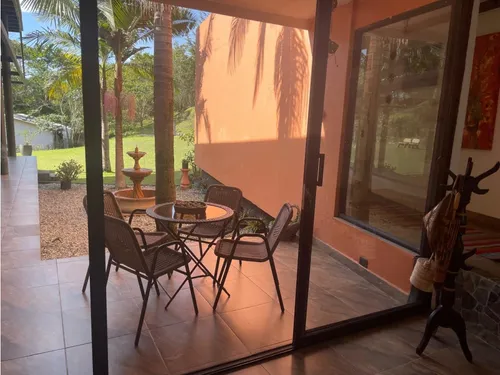 Casa En Arriendo En Rionegro Vía La Ceja