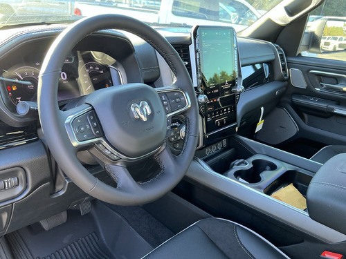 Ram 1500 Opening Edition - Night Edition 3.0l Twin Turbo V6