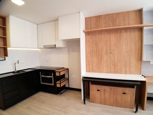 Apartamento À Venda Na Rua Visconde De Nacar, Centro, Curitiba - Pr - Liv-11763