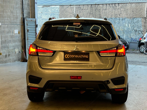 Mitsubishi Outlander 2.0 Hpe Cvt 5p