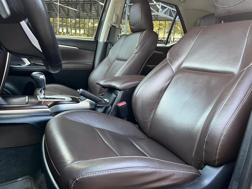 Toyota SW4 2.8 Tdi Srx 5l 4x4 Aut. 5p
