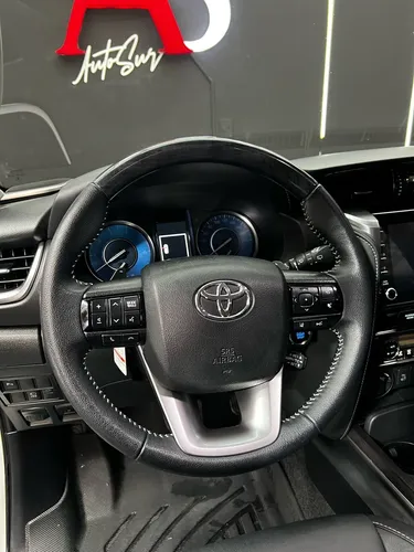 Toyota Fortuner 2.8 SRV