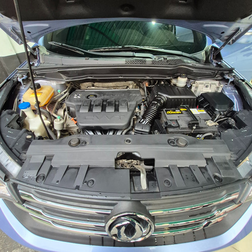 Dongfeng Ax7