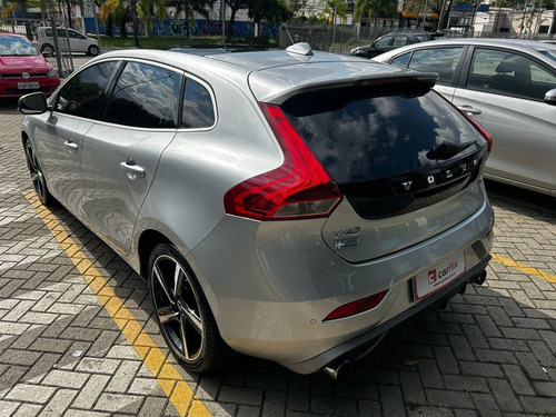 Volvo V40 2.0 T5 R DESIGN TURBO GASOLINA 4P AUTOMÁTICO