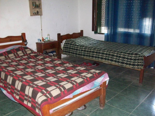 Imagen 11 de 23 de Venta Casa Multifamiliar 5 Ambientes Garage Y Local Comercial Esquina