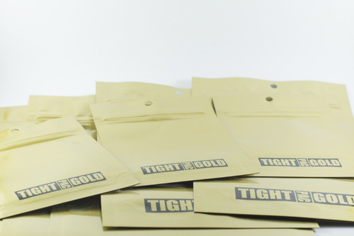 Imagen 2 de 3 de Tight Pac Gold Bolsa Hermetica Medium Anti Olor 7g Cogoshop
