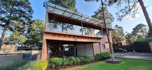 Renta Casa Nueva Con La Mejor Vista Al Lago De Valle De Bravo Desde Avándaro