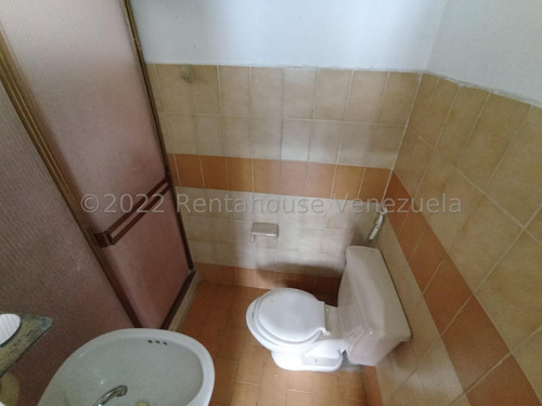 Hermosa Casa En Venta Ubicada En Urb La Candelaria En El Limón Maracay Db 25-14040