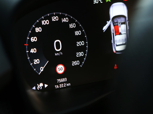 Volvo XC40 2.0 T5 GASOLINA R-DESIGN AWD GEARTRONIC