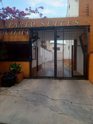 Se Vende  Apartamento. Conj Res Pacífico Apartó Suites Urbanizacion Sabana Larga. Prebo.calle Cerrada.