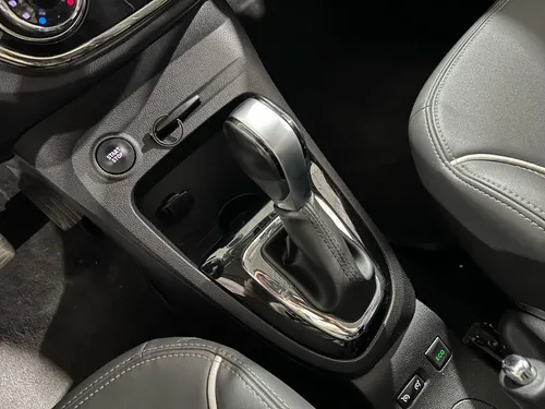 Renault Captur 2.0 Iconic At